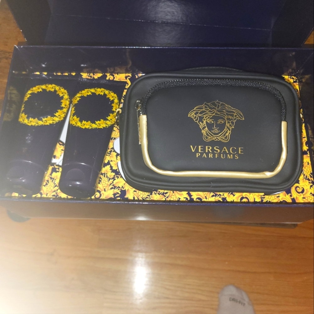 Versace Dylan Purse, Lotion, gel